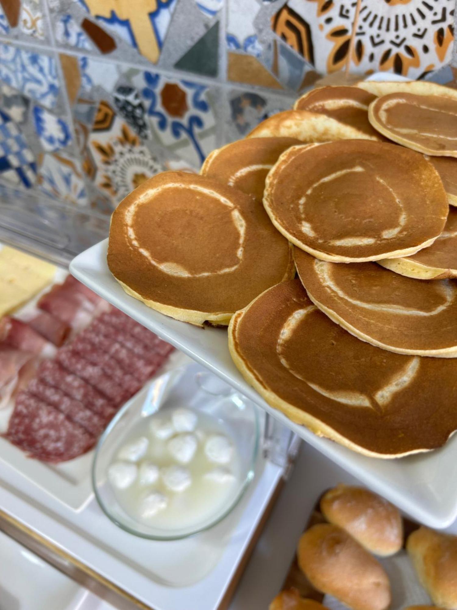 La Maison Derriere トロペーア エクステリア 写真